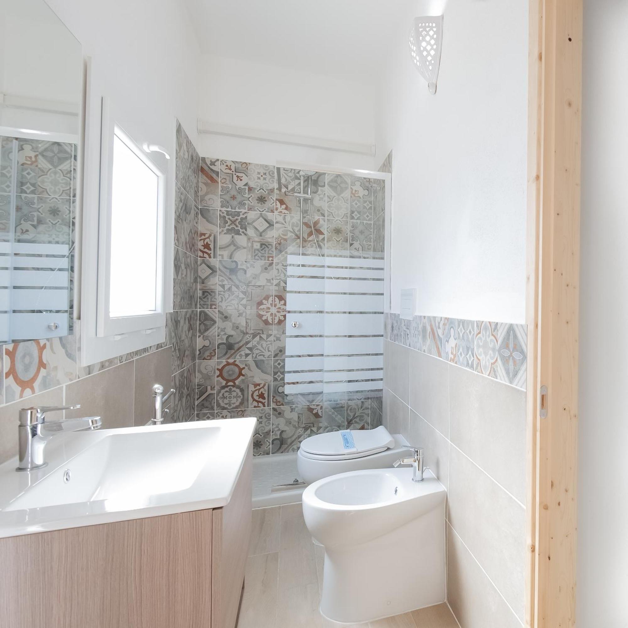 Beb Con Piscina Villa Del Borgo Badesi Exterior photo